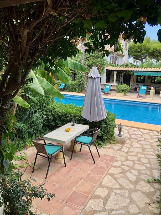 vis-à-vis Yachthafen Denia Exterior foto